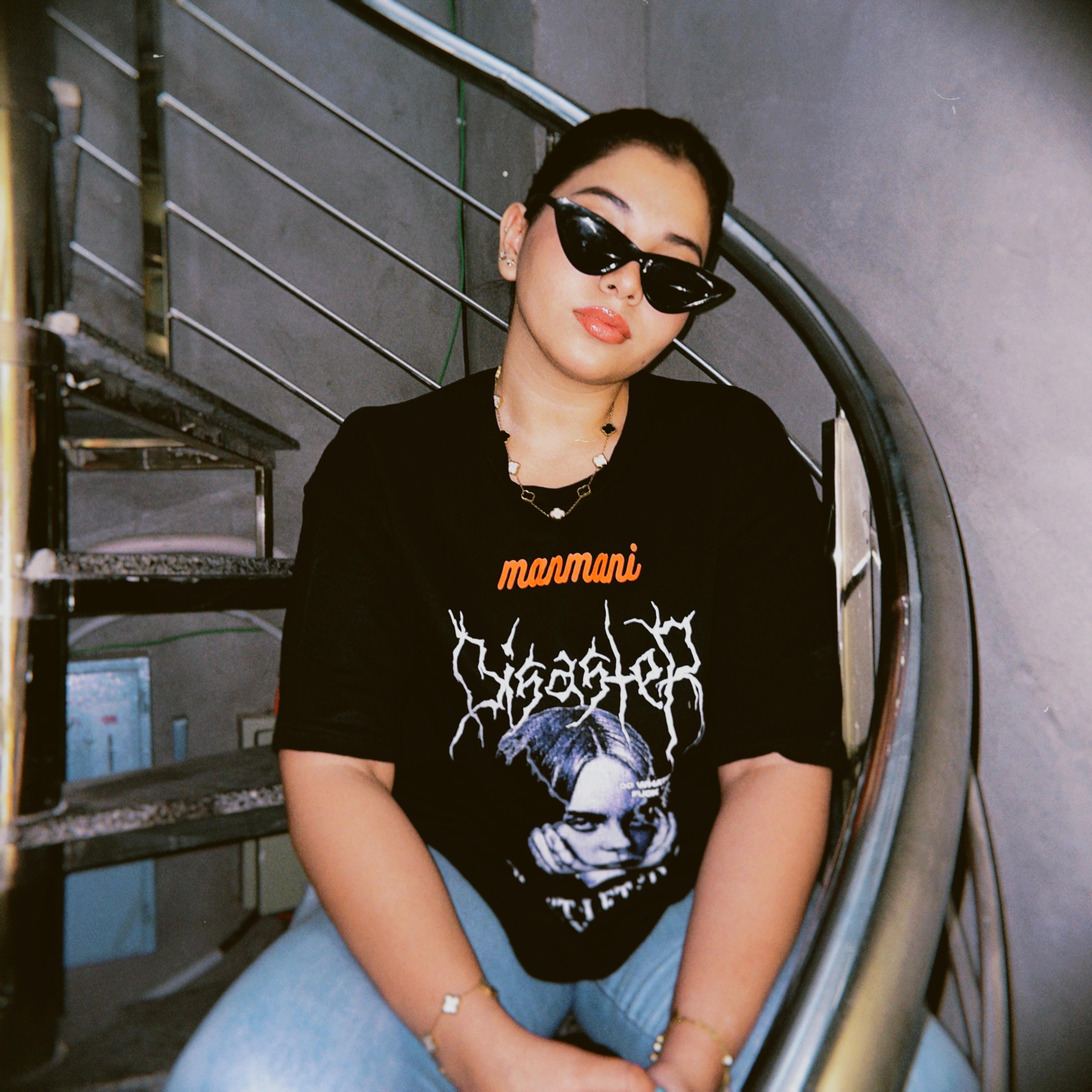 Billie Eilish tee
